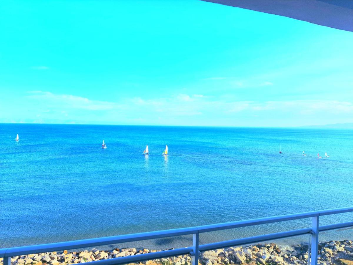 The Bleu Sea شقة